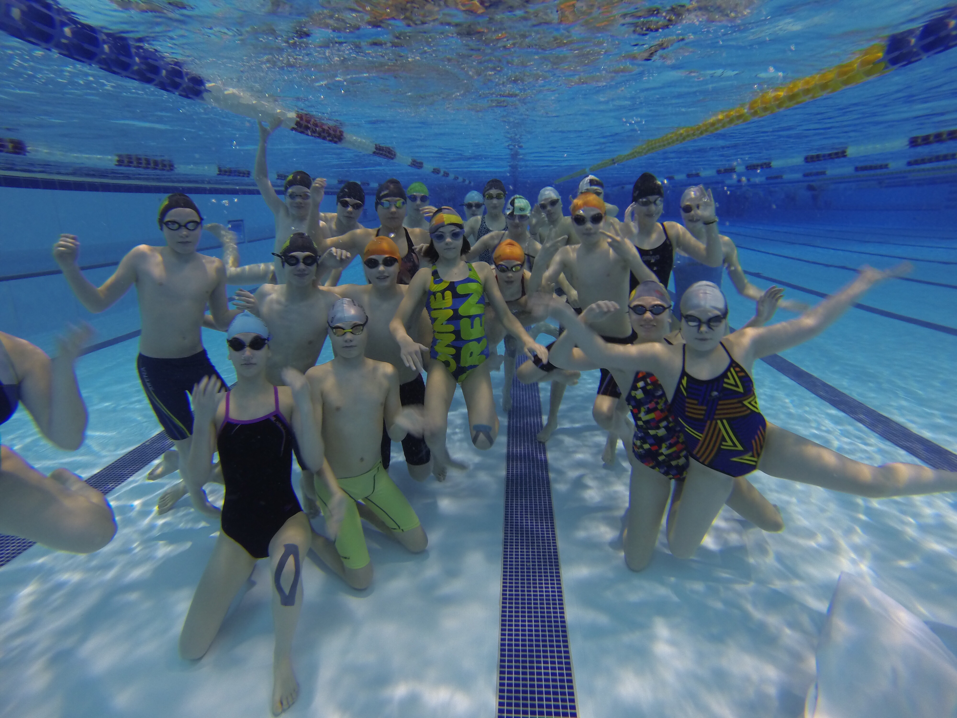 600 Trainingskilometer für TVG-Schwimmteam in spanischen Gewässern