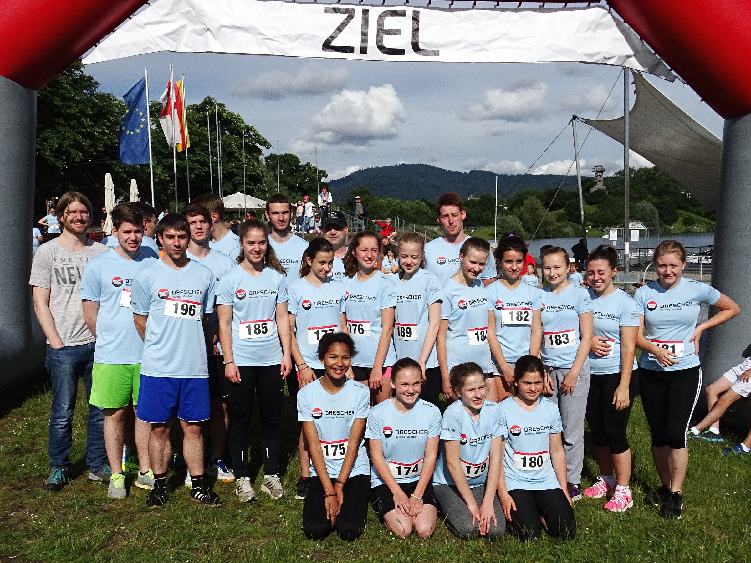 Handballer beim Genusslauf 2016 im Seepark