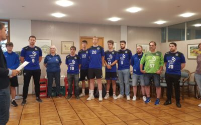 Rathausempfang für die Herrenmannschaft der Handballabteilung des TV Gundelfingen