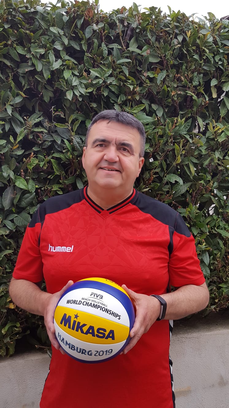 Klaus-Dieter Ernst auf Platz 7 bei der Wahl zum „Volleyballtrainer des Jahres“. 