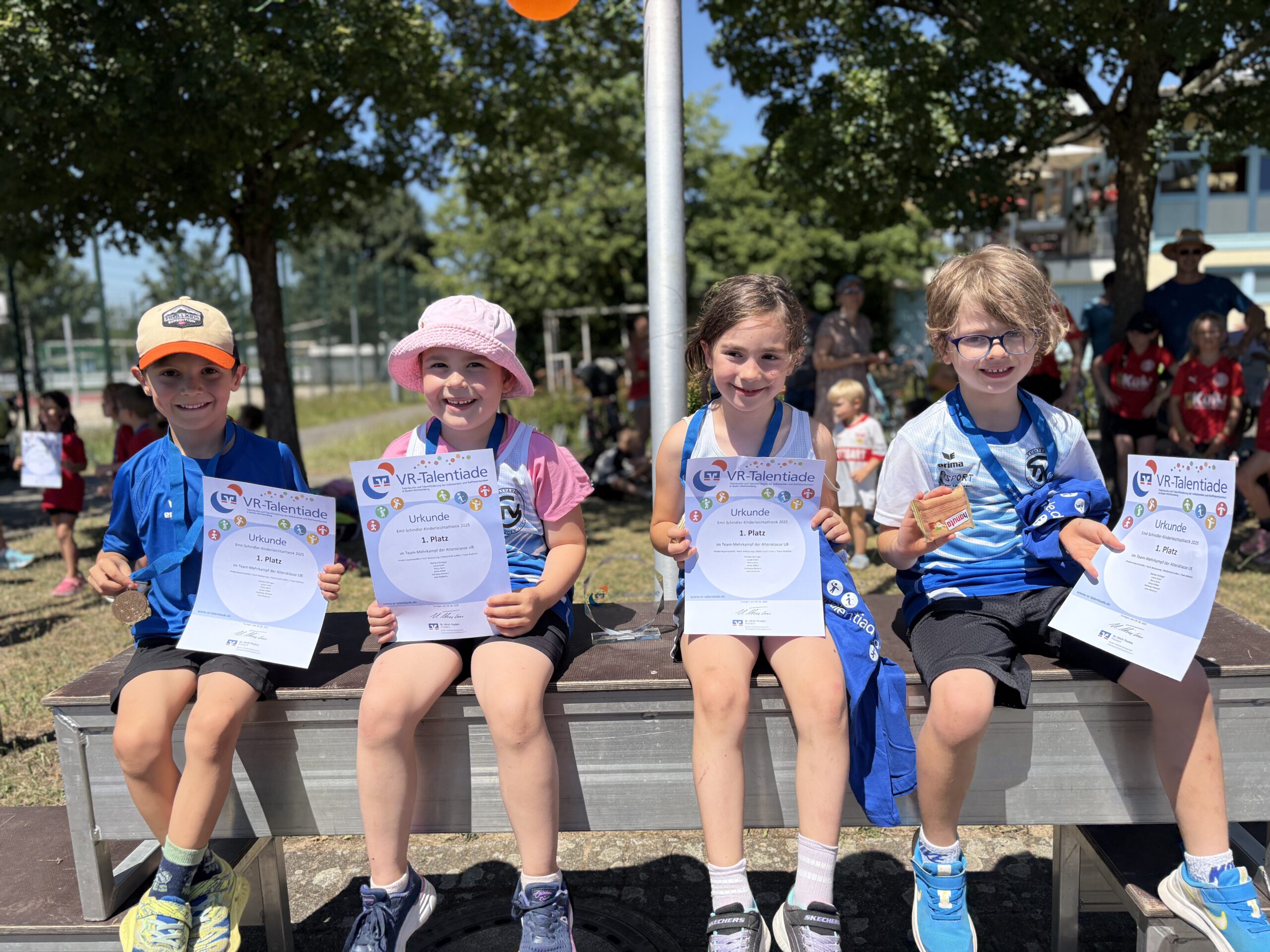 U8 wieder auf dem ersten Platz