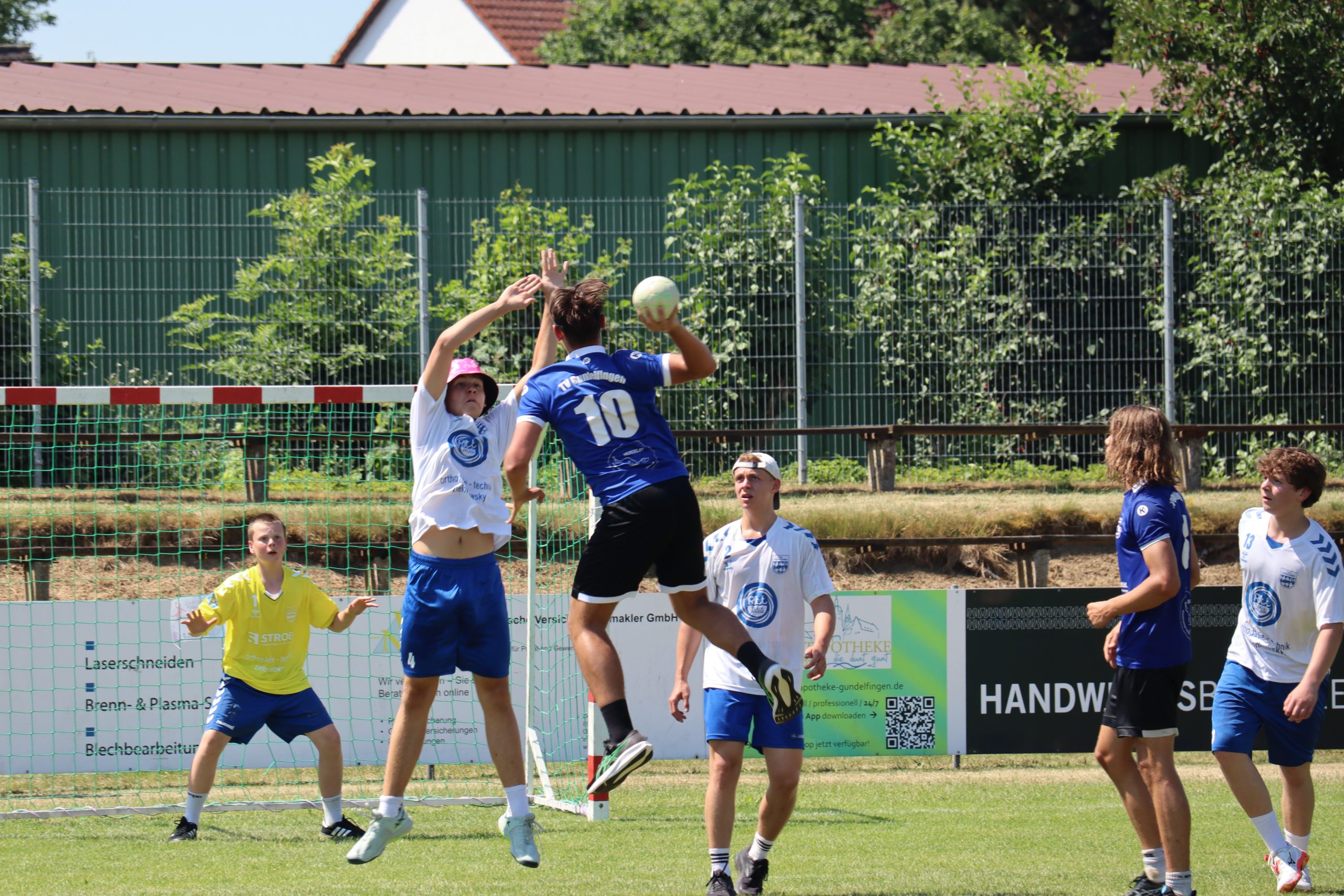 Handball – Aktion beim Weinzauber!
